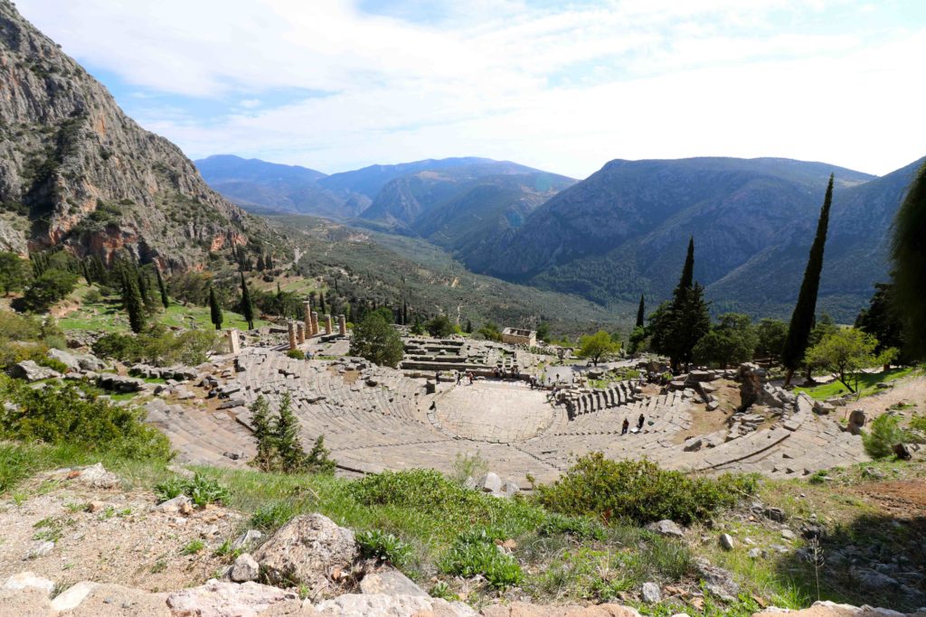amphitheatre-at-delphi