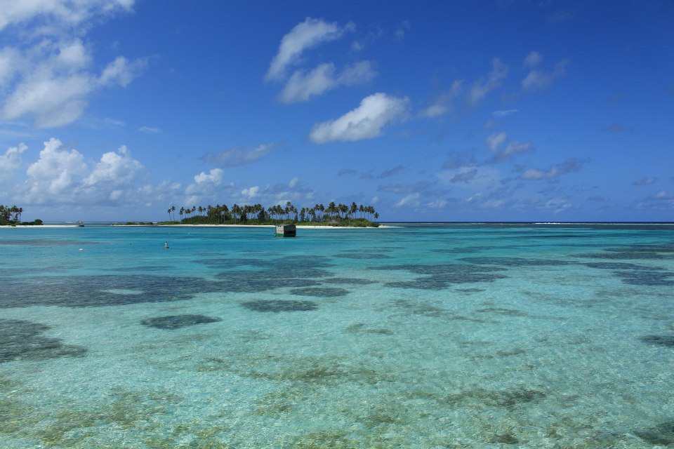 Maldives: Two Singles on a Honeymoon Island